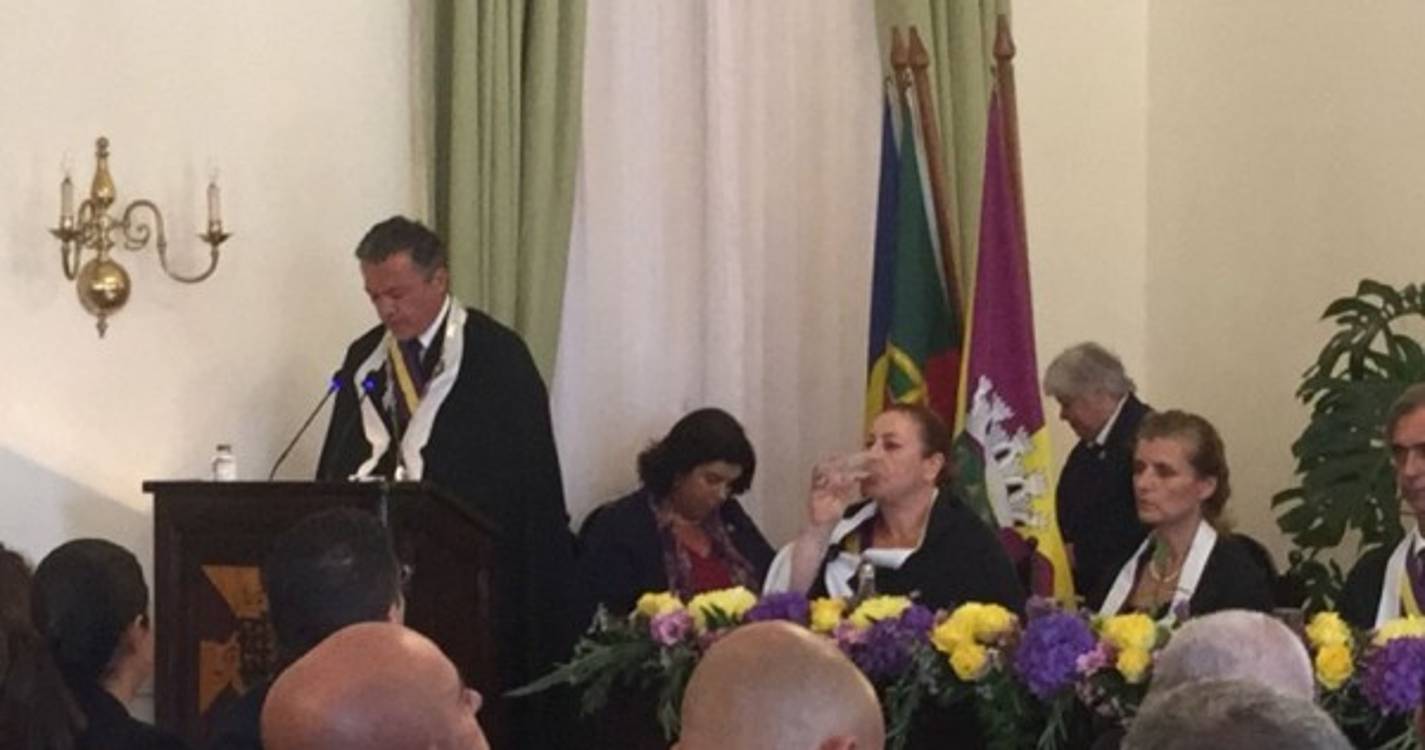 Dia da Cidade: Calado enaltece compromisso com os funchalenses e diz que não esconde &#34;a cabeça na areia&#34;