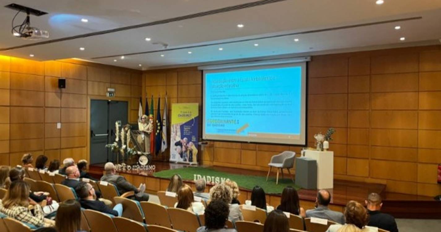 "A maioria olha para os 65 anos e mais como alguém que já não é produtivo"