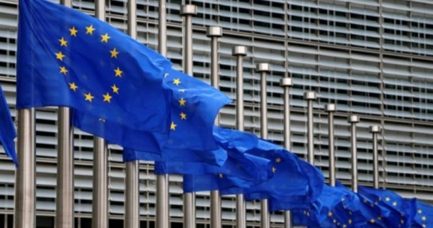 UE já advertiu China que fornecimento de armas à Rússia seria &#34;linha vermelha&#34;