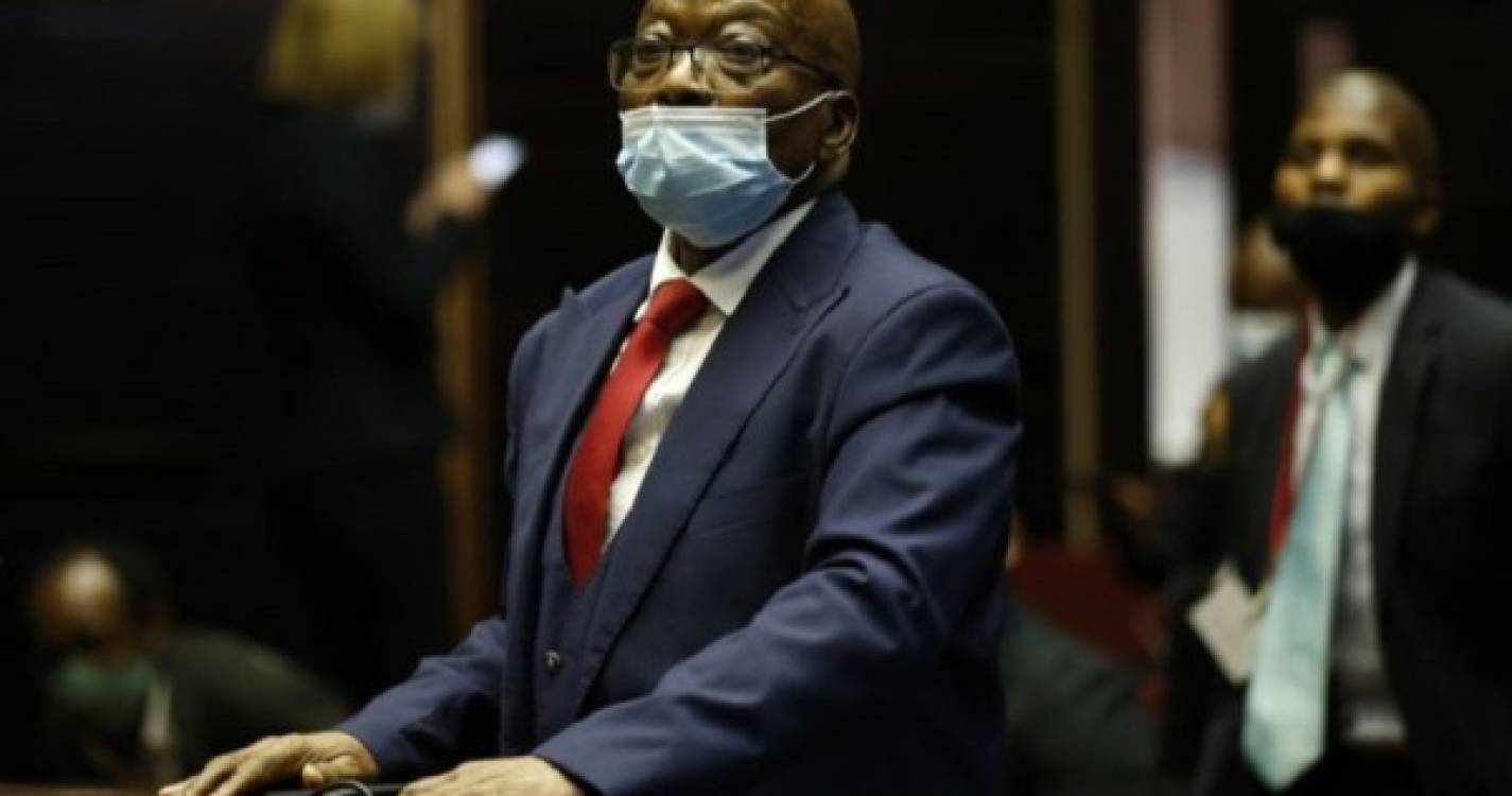 Jacob Zuma autorizado a sair da prisão para acompanhar funeral de um irmão