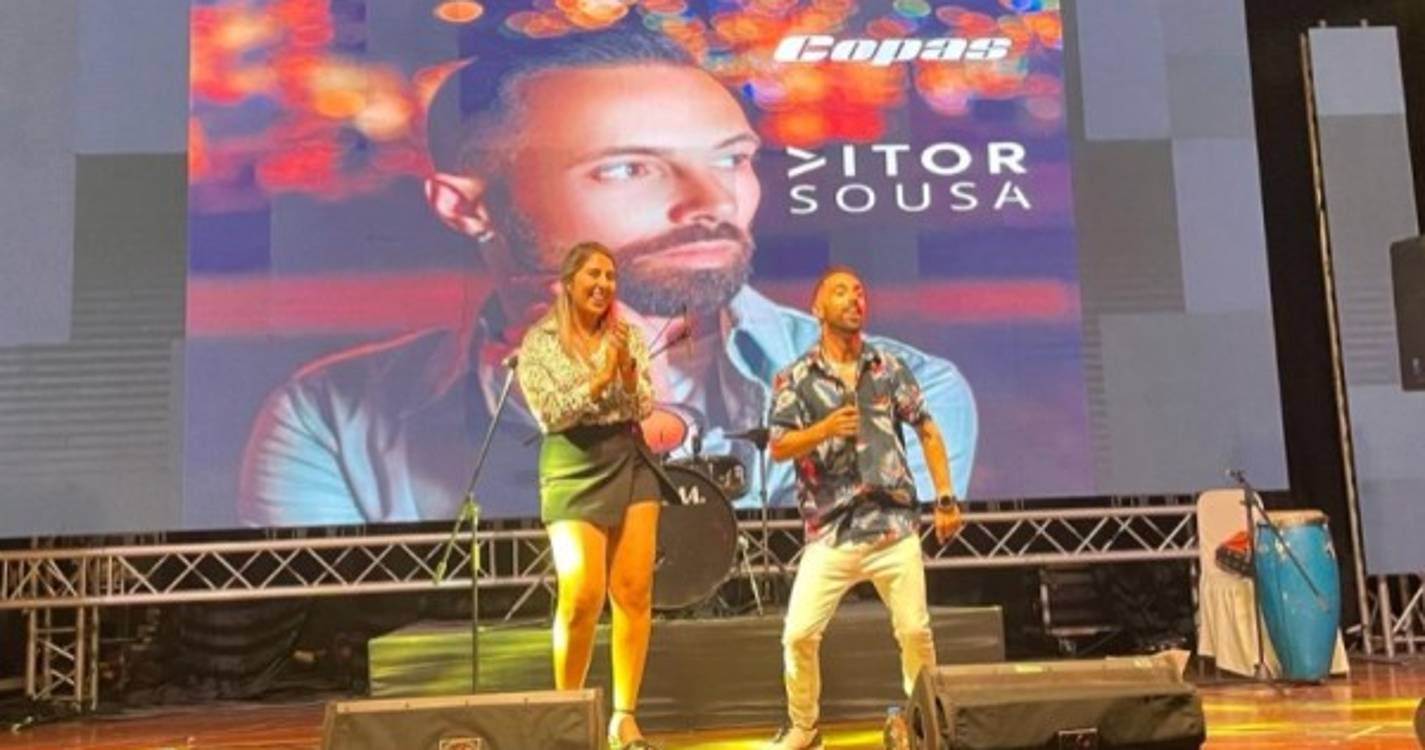 Música e ritmo de Victor Sousa animaram a Festa da Madeira (com fotos)