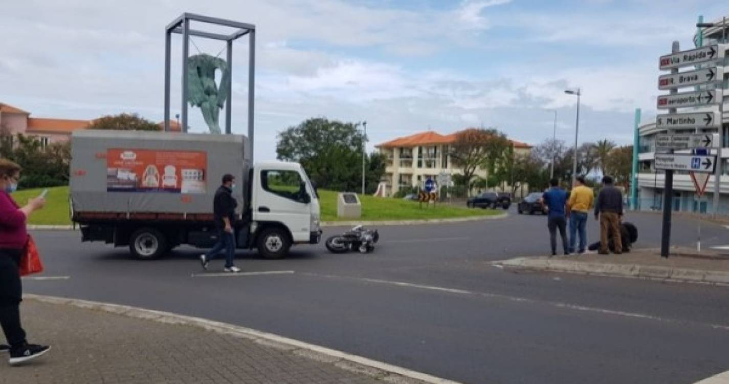 Motociclista ferido em despiste no Funchal (com fotos)