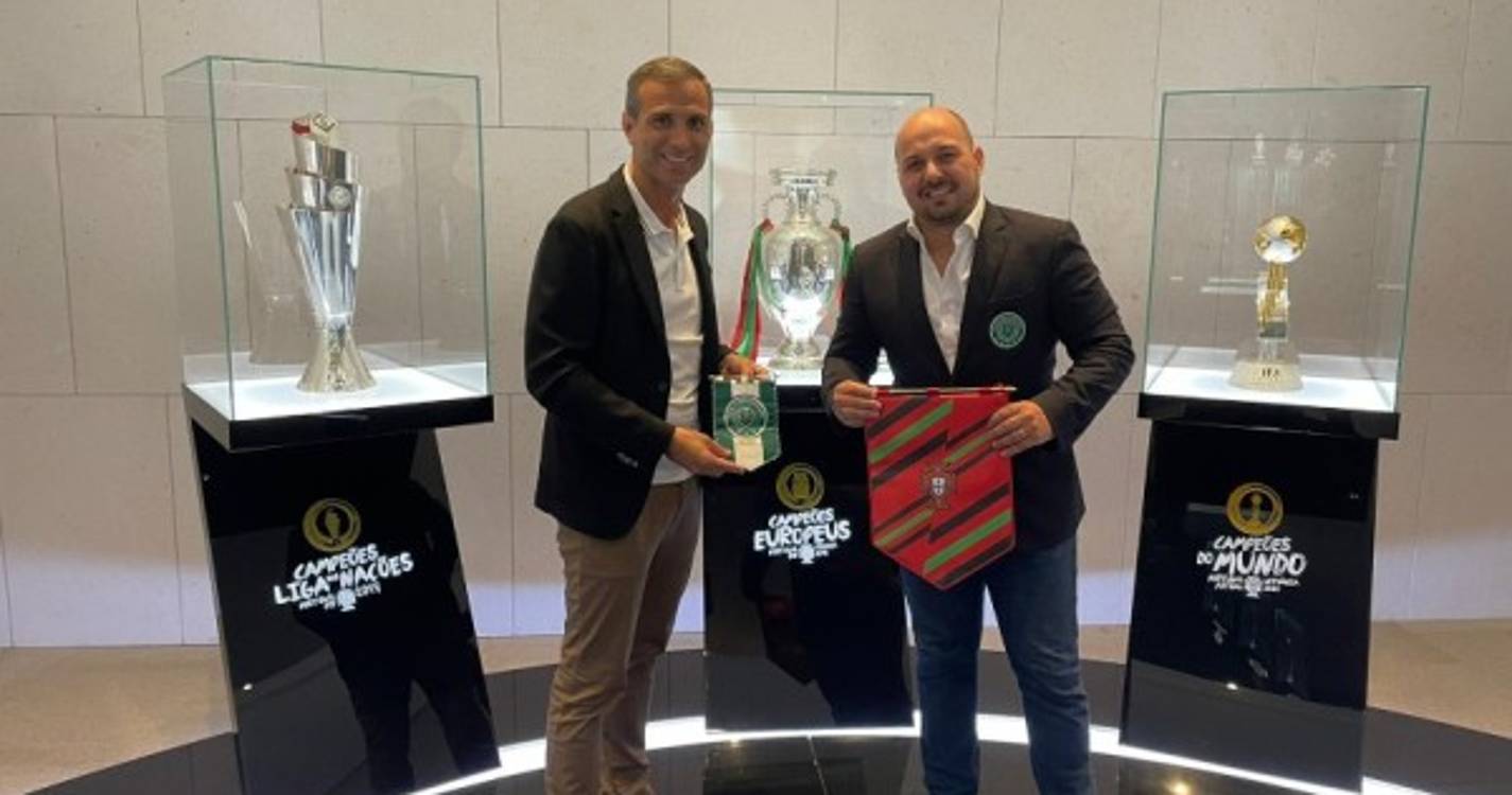 Carvalheiro apresentou projeto de futebol jovem à FPF