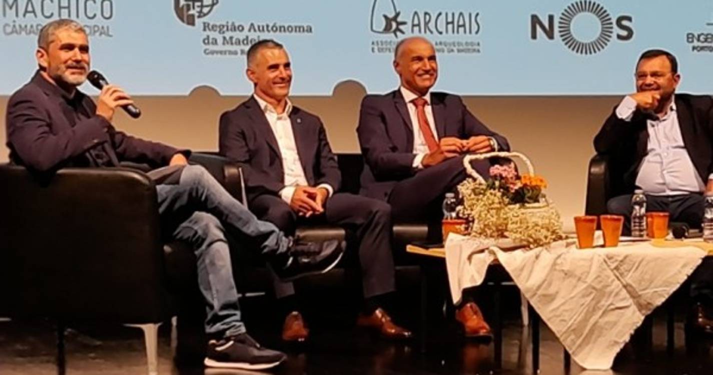 Mercado Quinhentista garante agraciação da Escola de Machico com a medalha de Bons Serviços