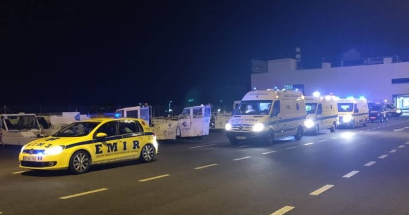 Covid-19: Doentes já começaram a ser transferidos para as ambulâncias