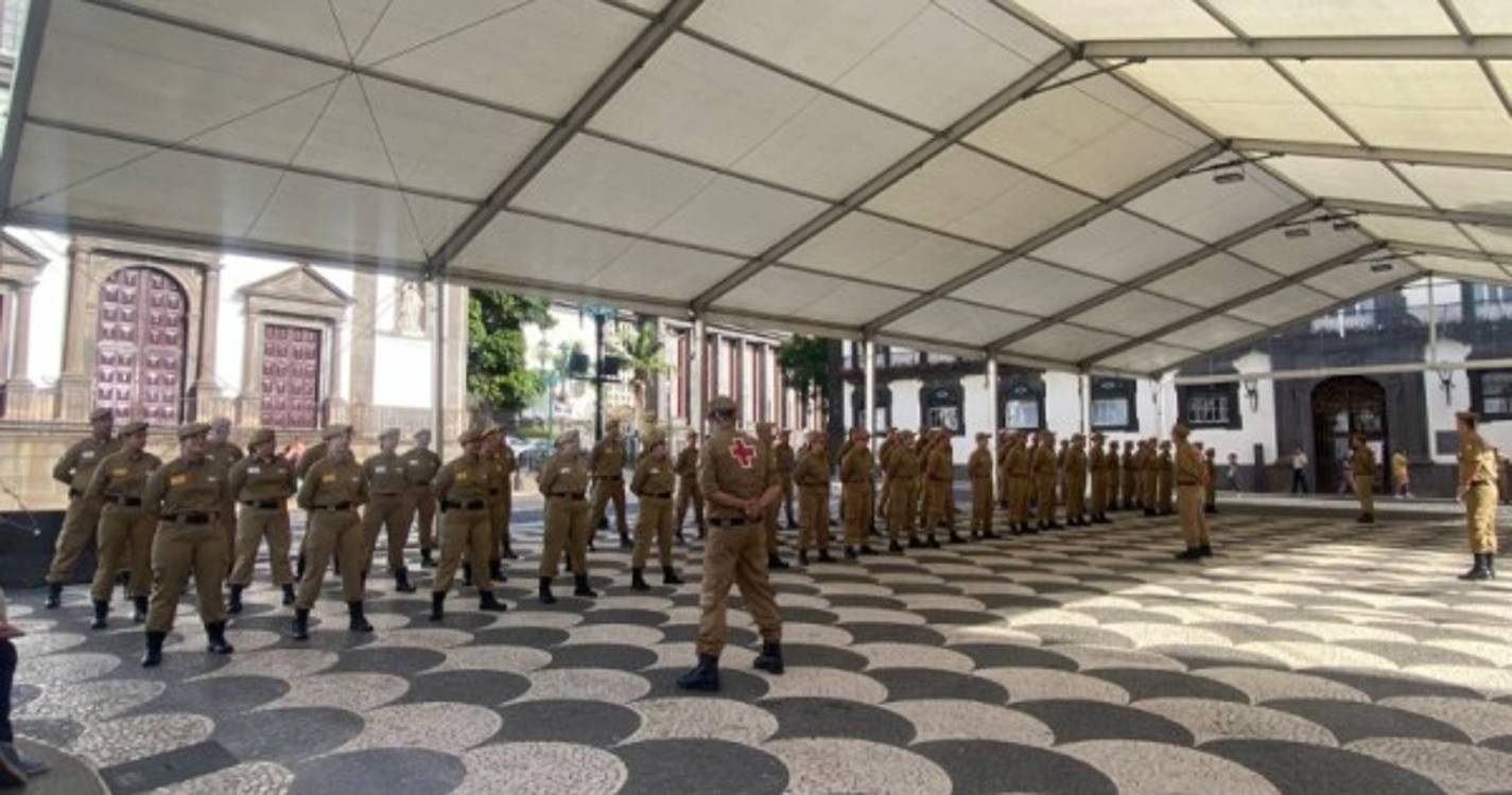 25 novos voluntários da Cruz Vermelha fazem juramento de fidelidade