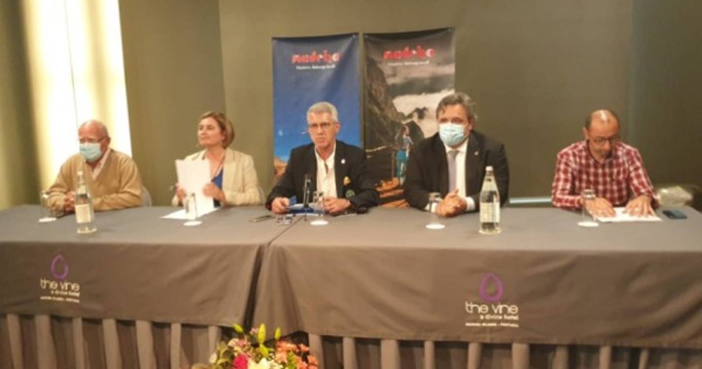 Madeira Classic Car Revival junta 500 veículos