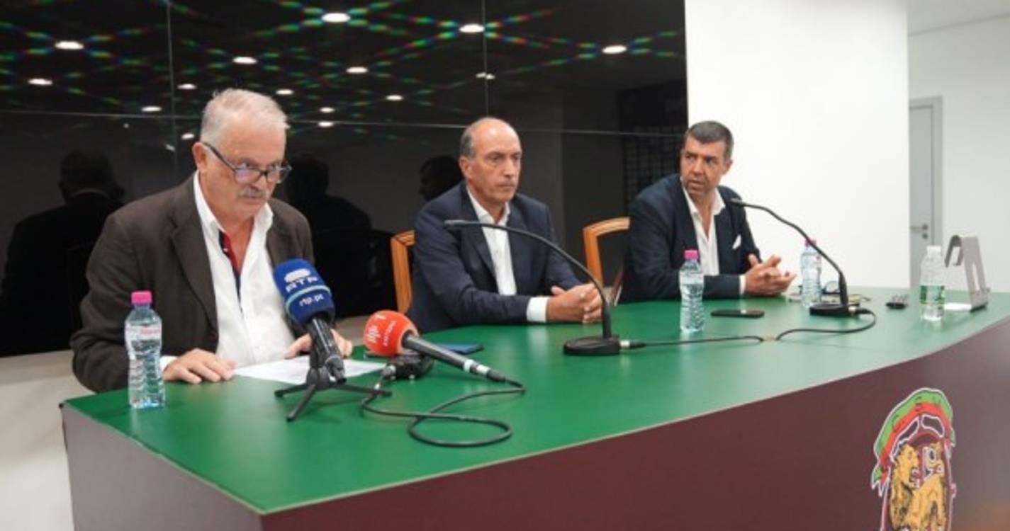 Nuno Aguiar, Carlos Batista, Eugénio Mendonça e Marco Fernandes apresentaram a demissão a Rui Fontes