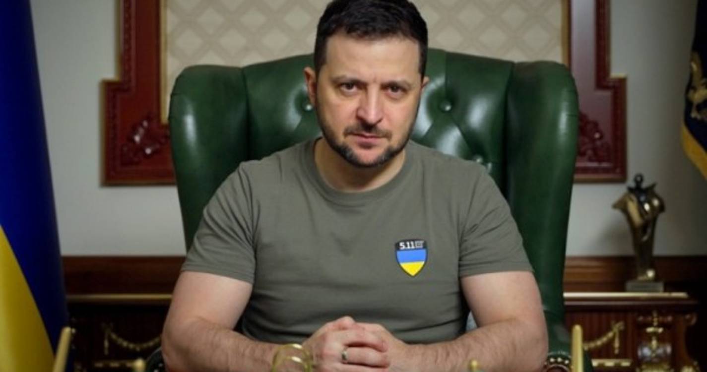 Ucrânia: Limitar ajuda militar a Kiev é dar oportunidades à Rússia - Zelensky