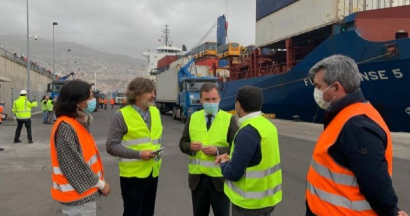 Operação no porto do Funchal foi &#34;coroada de êxito&#34;, diz Rui Barreto