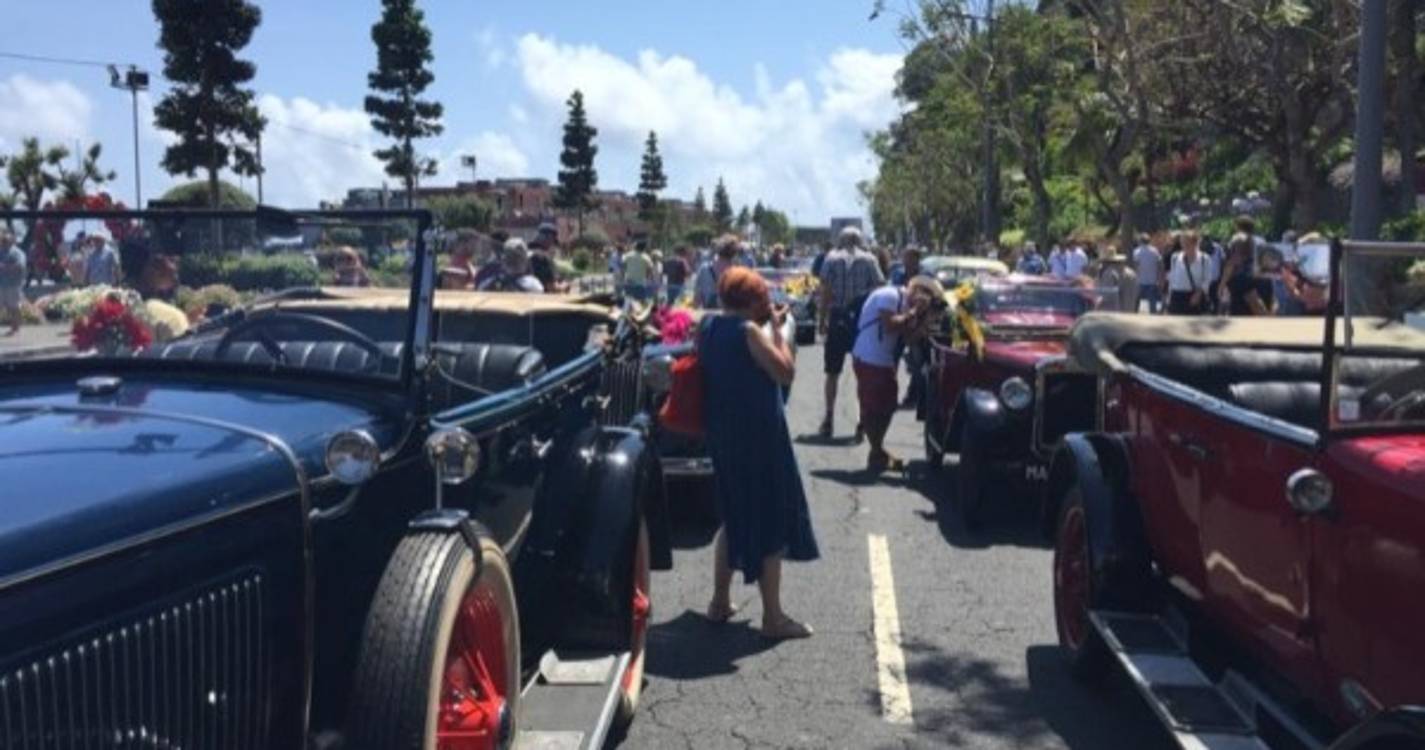 Muito público para assistir ao Madeira Flower Classic Auto Parade (com vídeo)