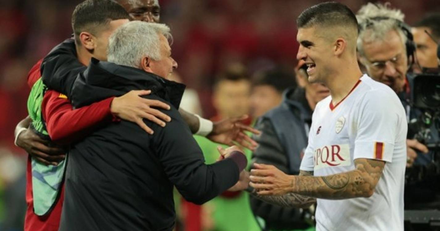 Liga Europa: Roma de José Mourinho avança para a final