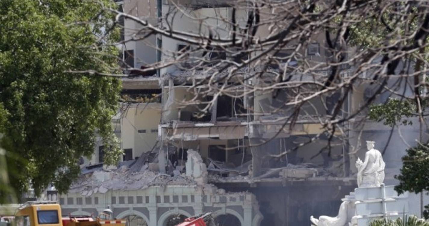 Forte explosão destruiu parcialmente o hotel centenário Saratoga, em Cuba