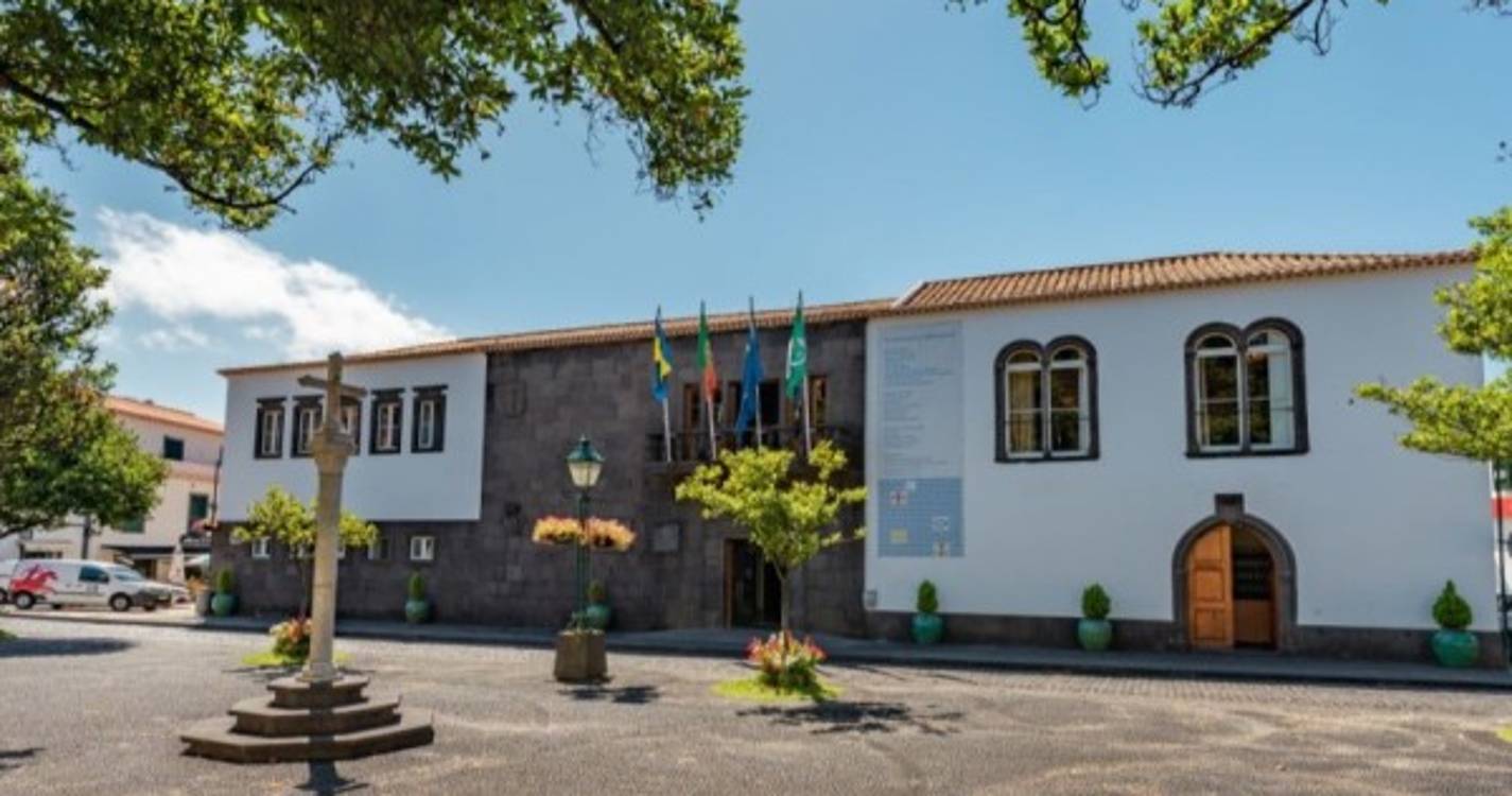 Santa Cruz lamenta que Governo Regional utilize a água como "arma de arremesso"