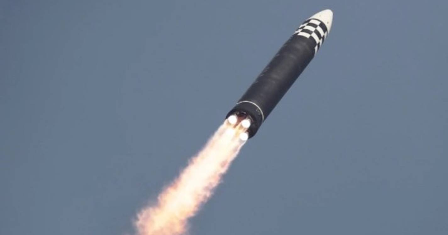 Coreia do Sul e Japão em alerta após lançamento de mísseis balísticos pela Coreia do Norte