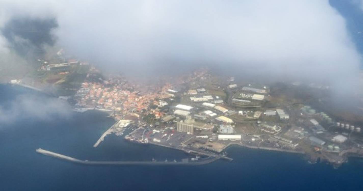 Albuquerque visita Unidade Externa de Gelo da Lota do Caniçal