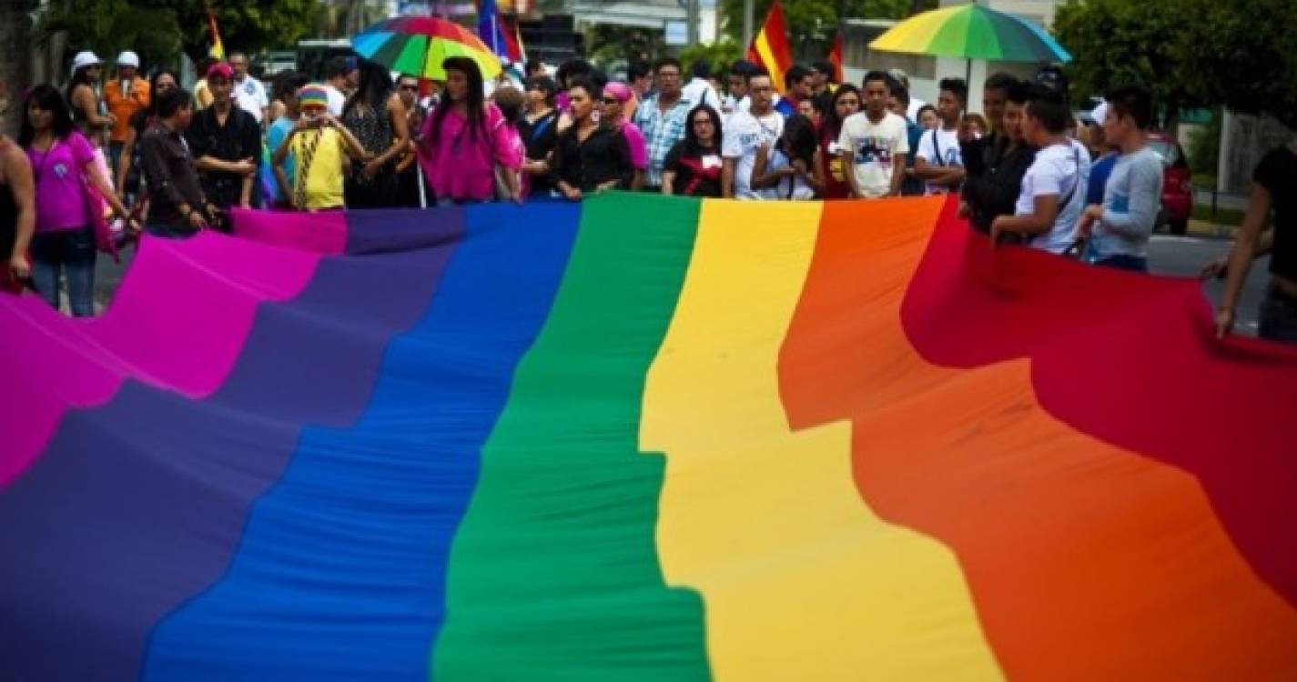 Covid-19: Orgulho LGBTI+ volta hoje às ruas para &#34;desconfinar direitos&#34; e &#34;afastar preconceitos&#34;