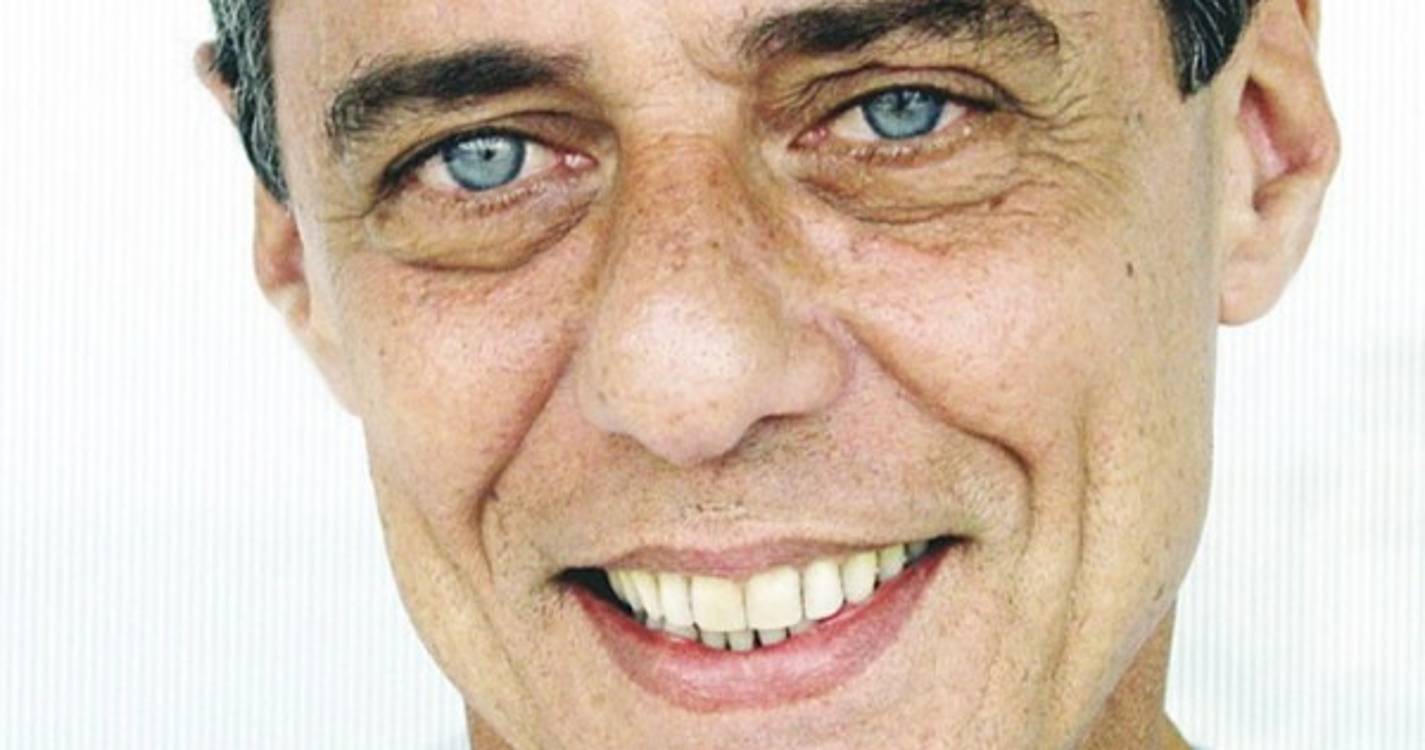Prémio Camões é entregue hoje a Chico Buarque de Holanda ao fim de quatro anos
