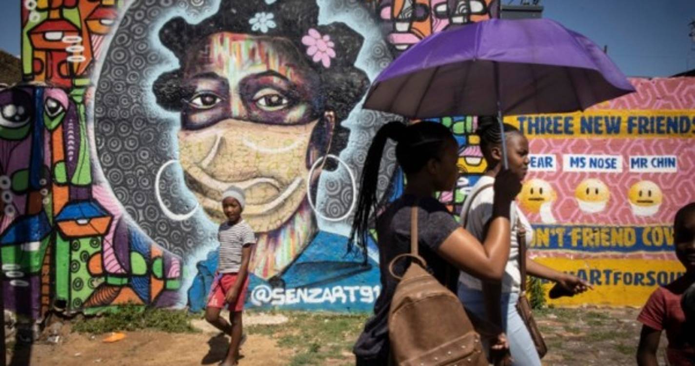 Covid-19: África do Sul anuncia pico de infeções entre crianças