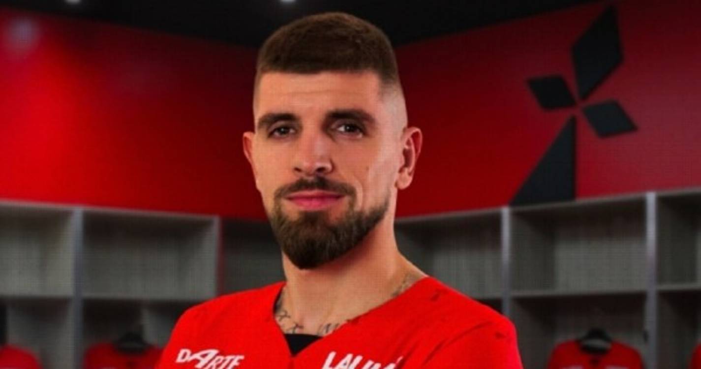 Xeka contratado pelo Rennes por duas épocas
