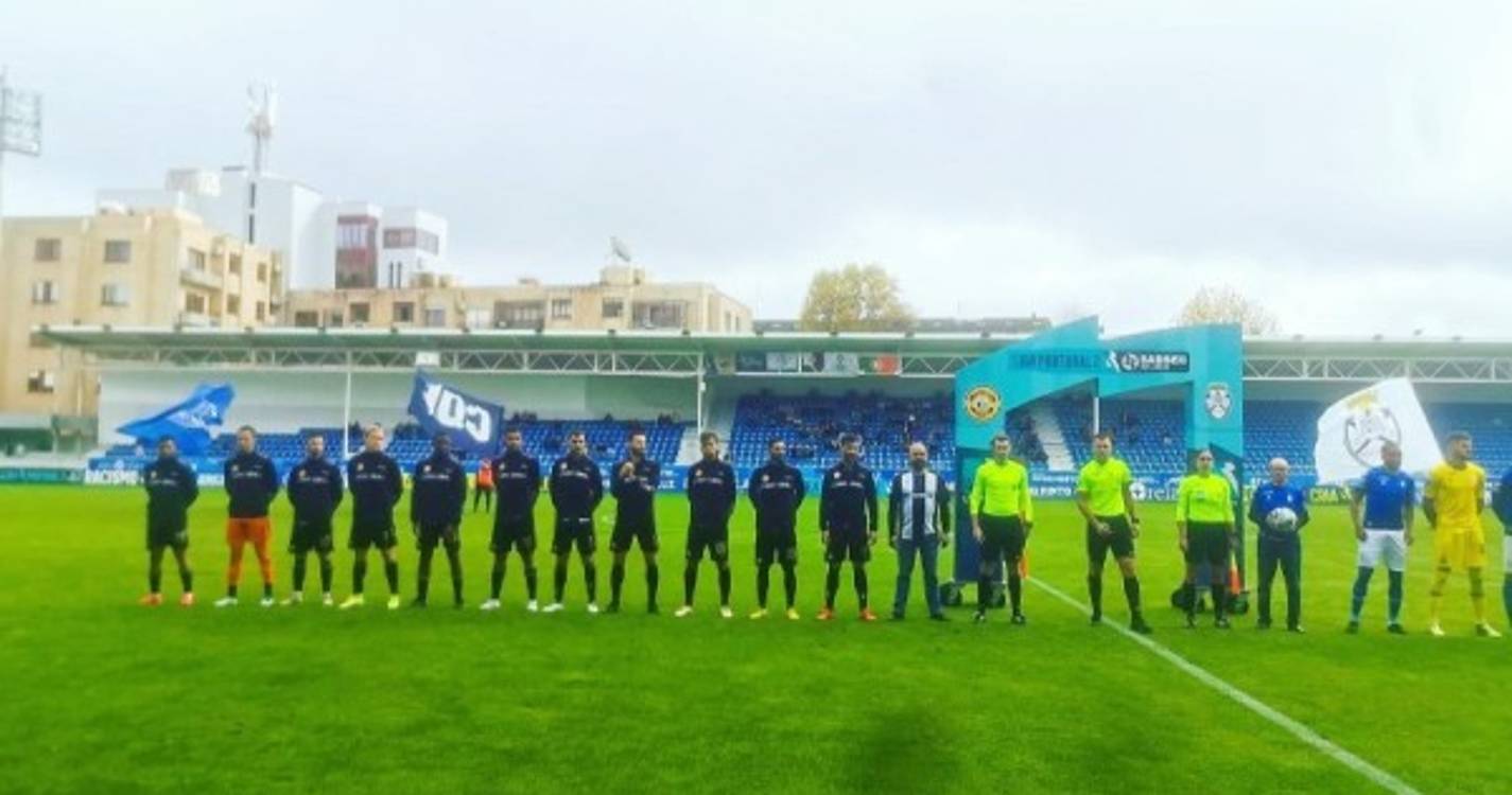Nacional vence (1-0) ao intervalo em Santa Maria da Feira