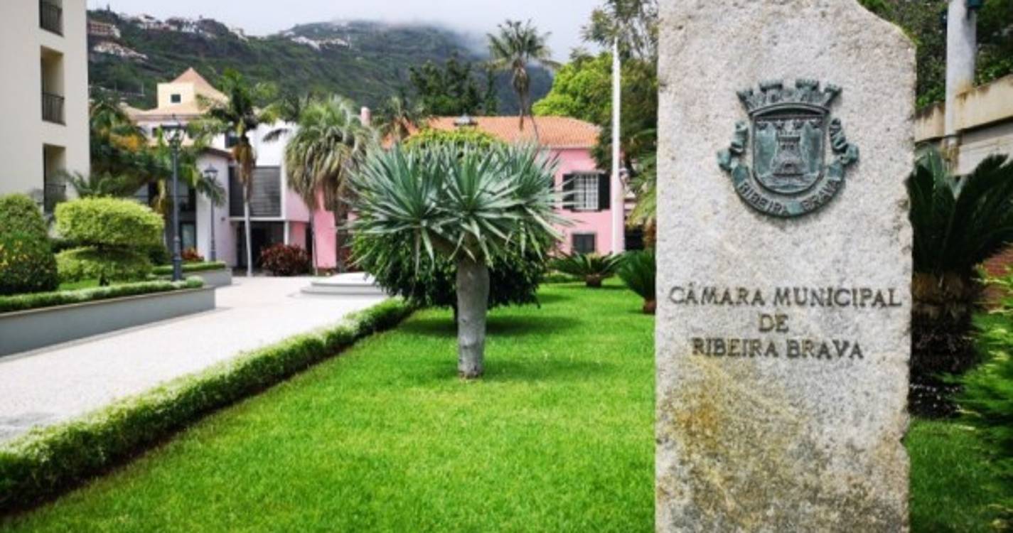 Pesar na Ribeira Brava pelo falecimento da professora Maria Silva