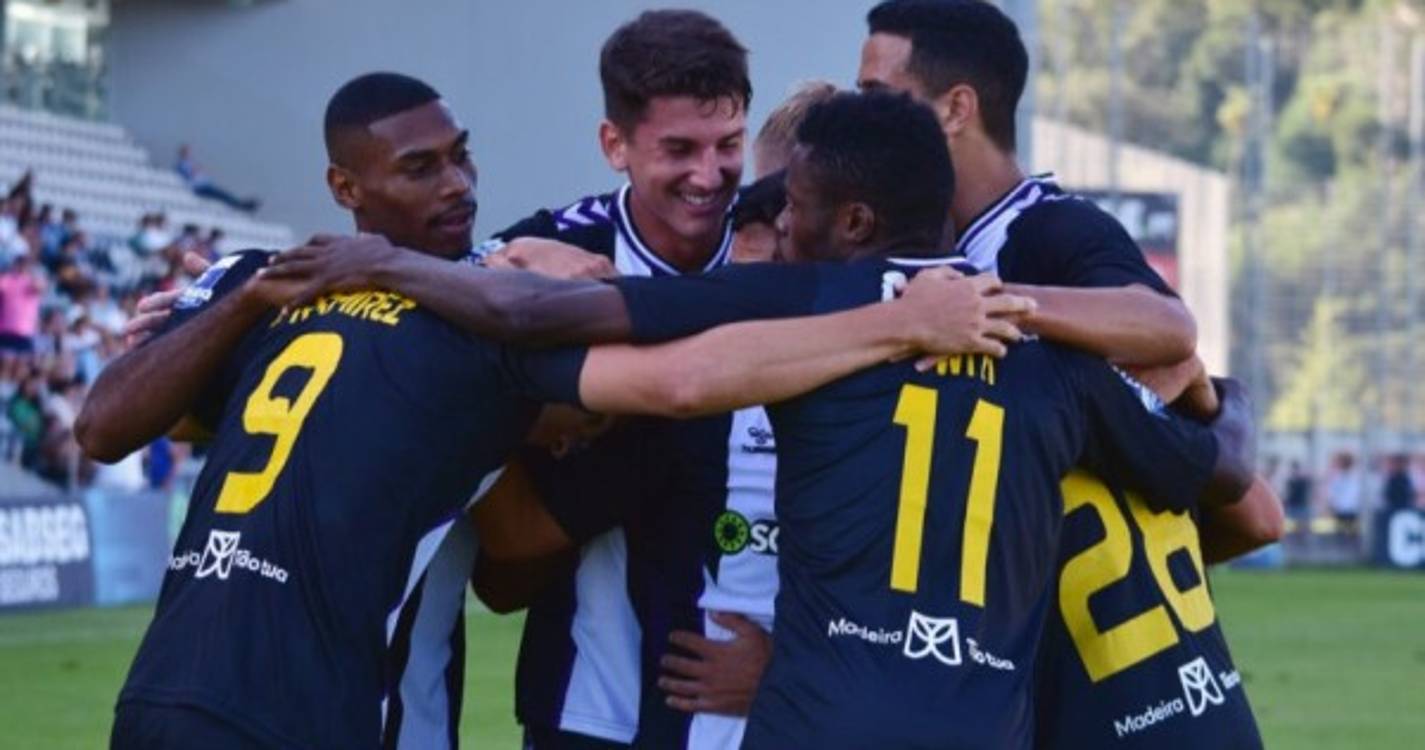 Nacional vence Vilaverdense ao intervalo