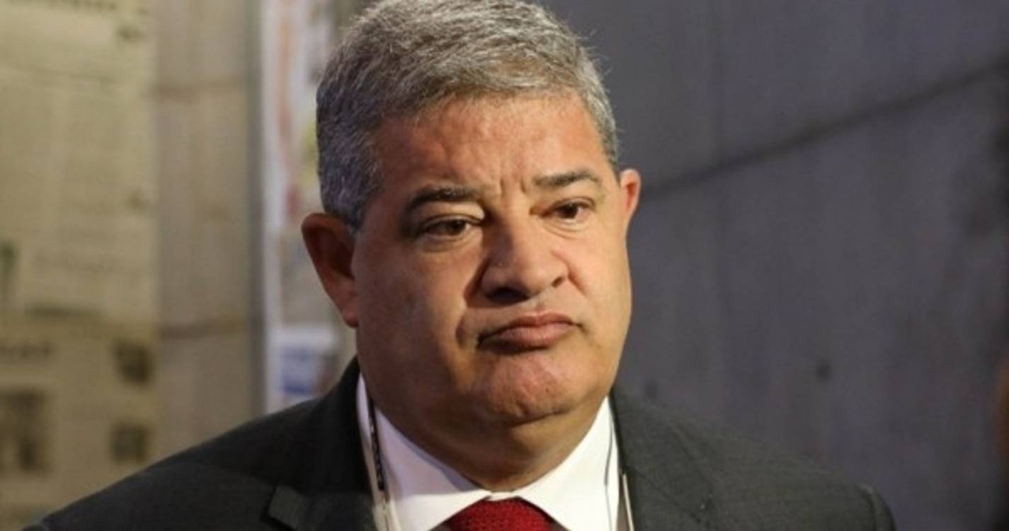 Pedro Ramos realiza visita ao campeonato europeu de natação adaptada