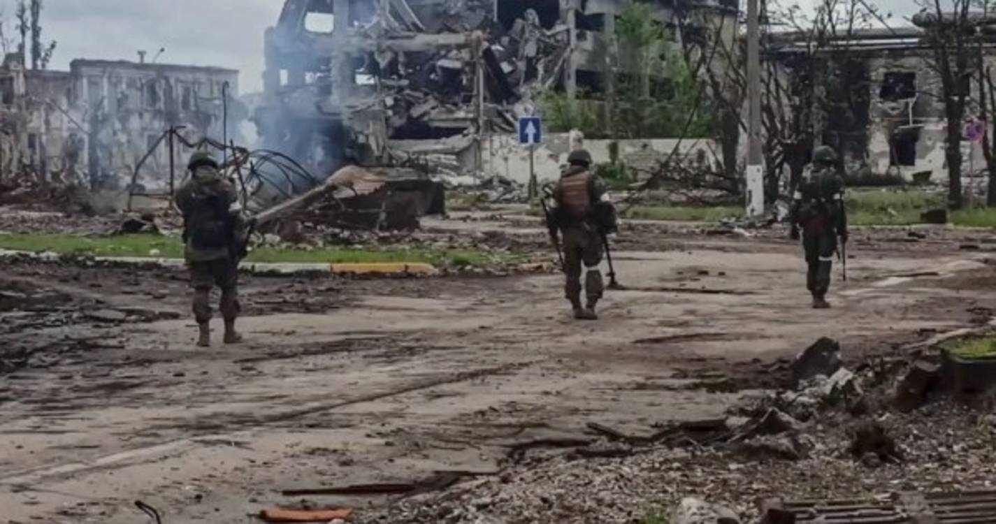 EUA retomam contactos militares com Rússia para evitar escalada