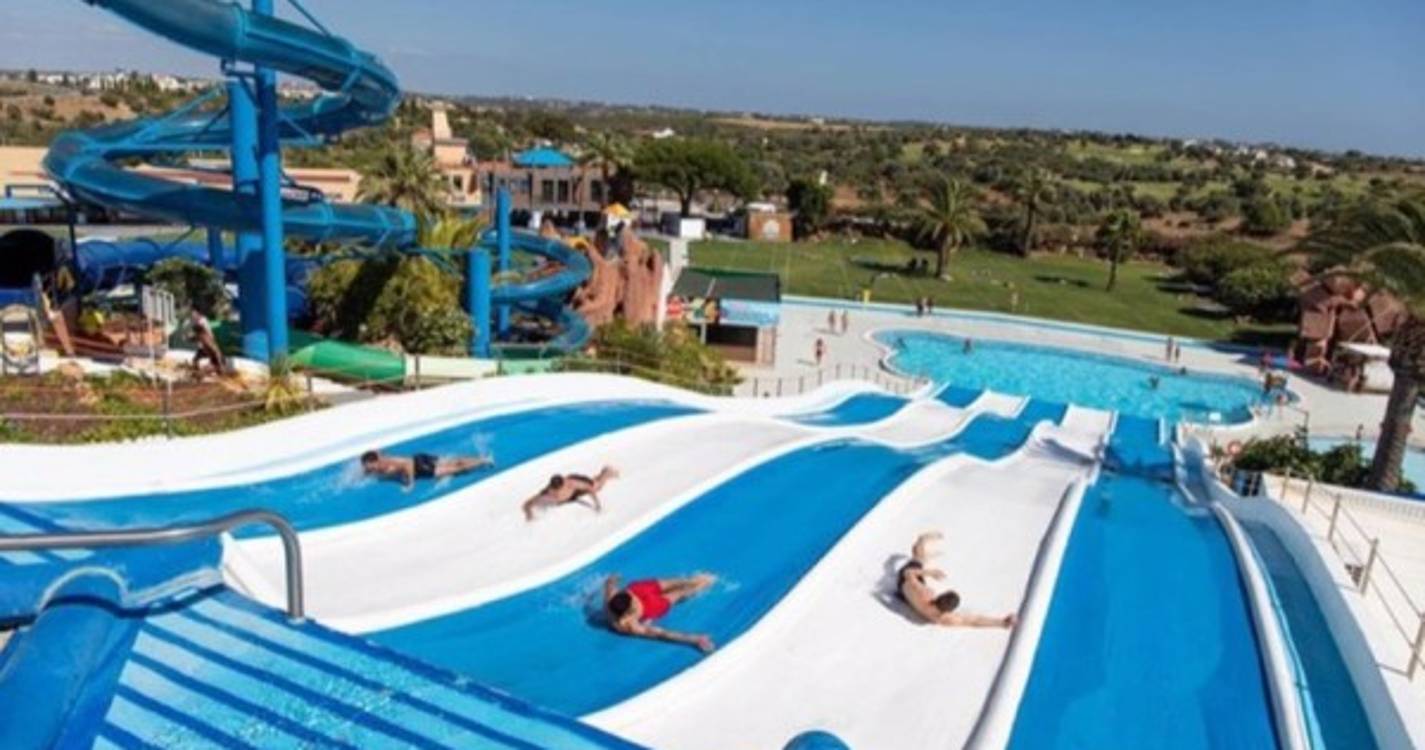 Seca: Municípios do Algarve decidem encerrar piscinas municipais públicas em agosto