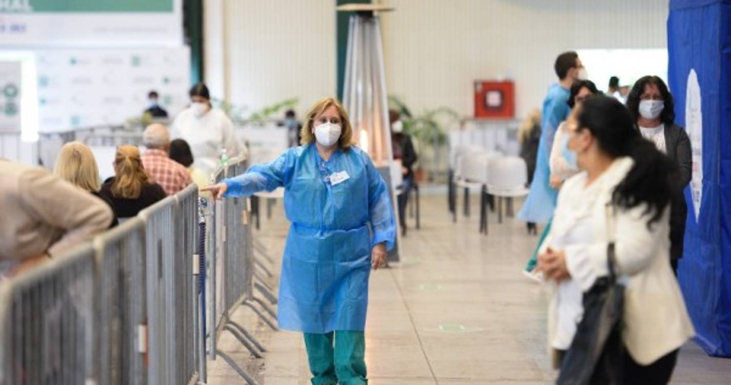 Vacinas da gripe e covid-19 com horário alargado