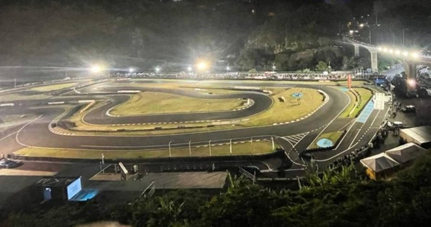 Espetáculo na especial do Kartódromo do Faial (com vídeo)