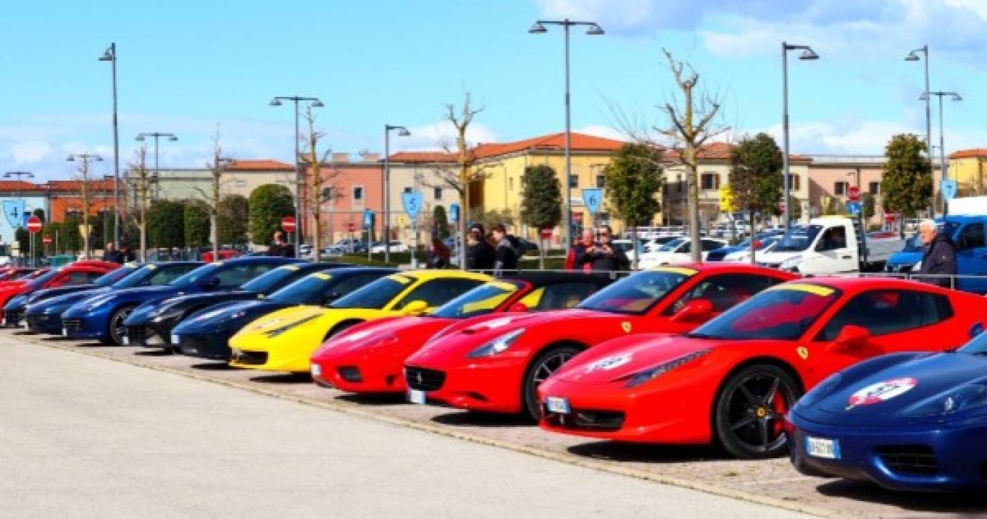 Madeira recebe evento com 20 carros da Ferrari