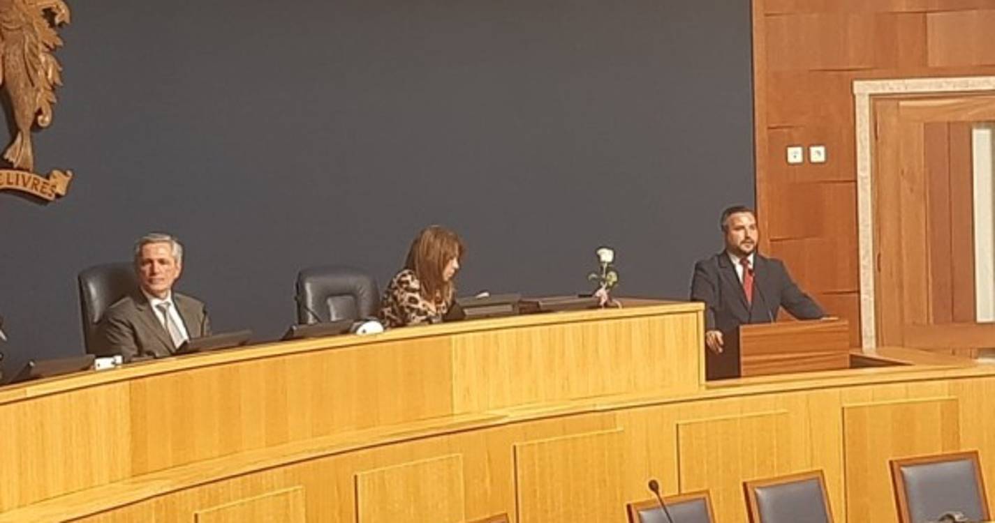 PSD acusa República de &#34;brincar aos aviões&#34; com ligação à Venezuela