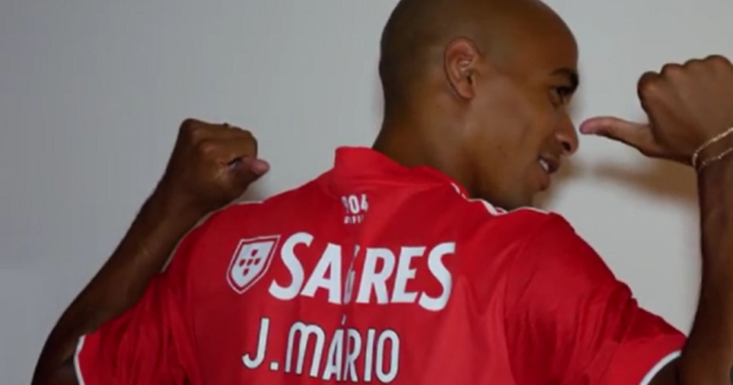 João Mário despede-se da seleção portuguesa