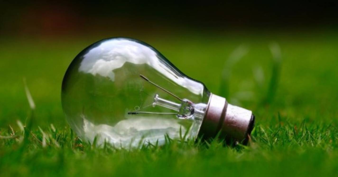 Energia elétrica: Três medidas inteligentes para reduzir custos