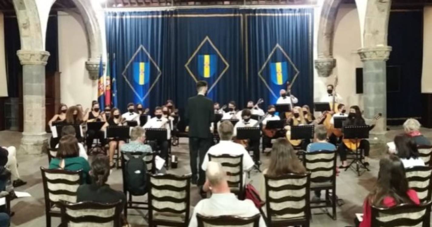 Orquestra de Bandolins da Madeira prossegue com concertos semanais na Assembleia Legislativa da Madeira
