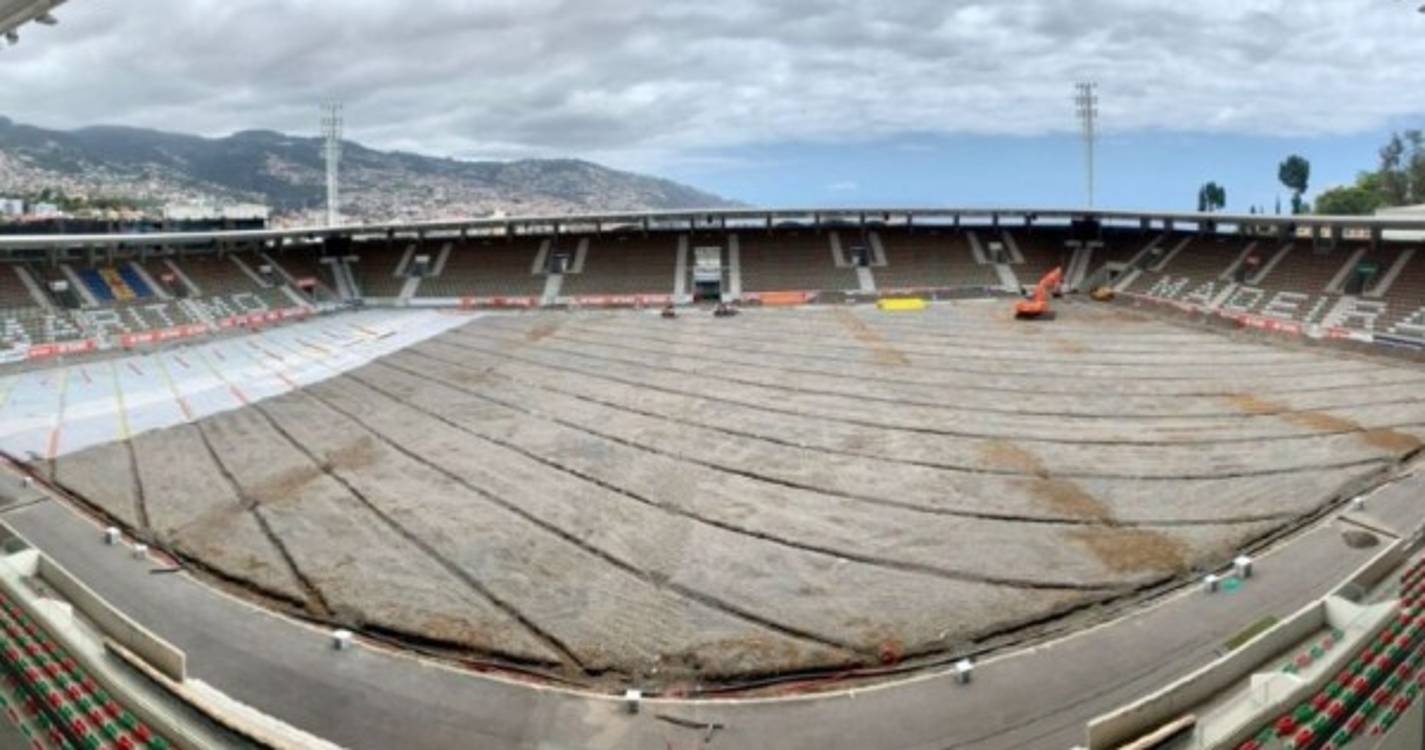 Marítimo 'abre' portas dos Barreiros para visita às obras