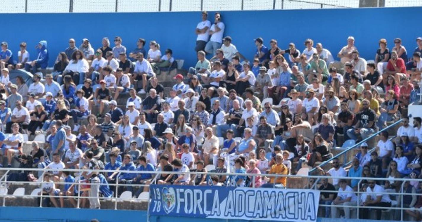 Campeonato de Portugal: Líder Camacha despacha Sandinenses com goleada