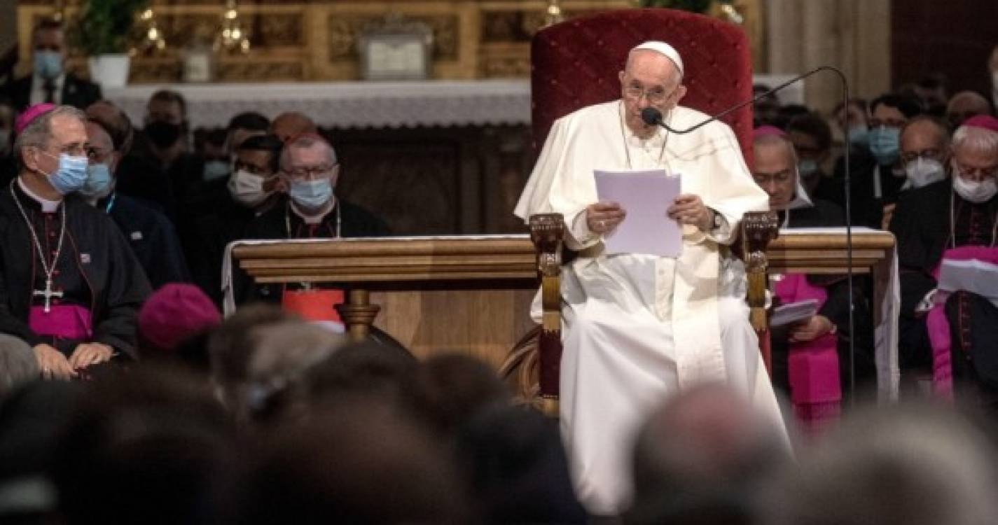 Papa defende fraternidade e espírito de união para superar crise pandémica