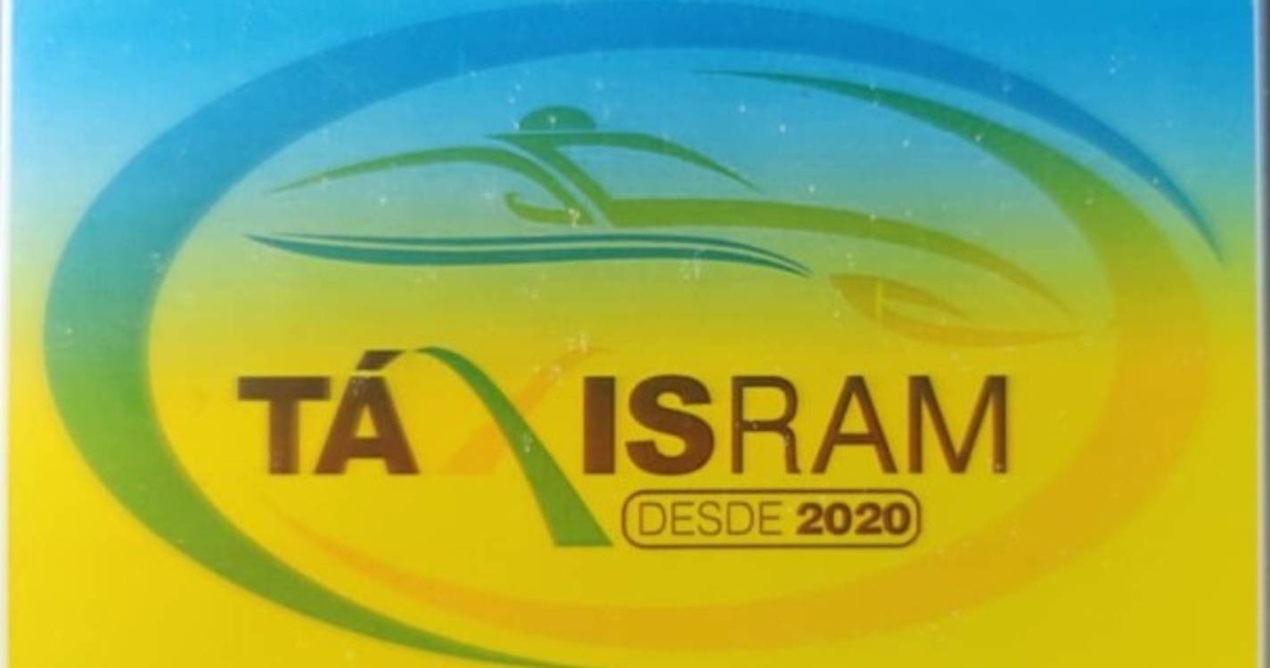 Taxistas vão ter autocolante com a data em que foram vacinados