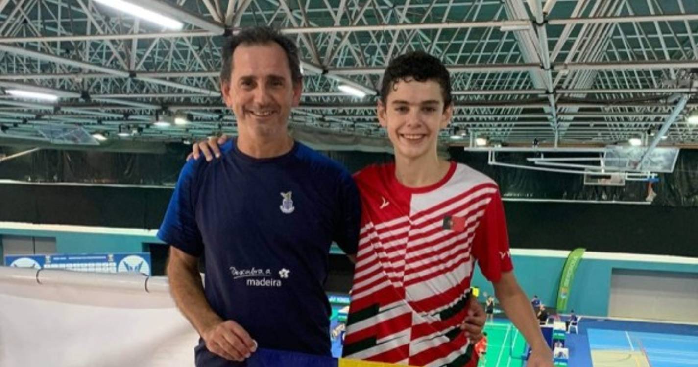 Madeirense Tiago Berenguer sagra-se campeão europeu de Badminton de sub-15