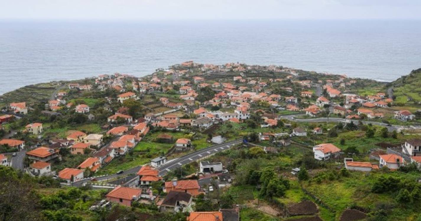 Alemã desaparecida no mar da Ponta Delgada