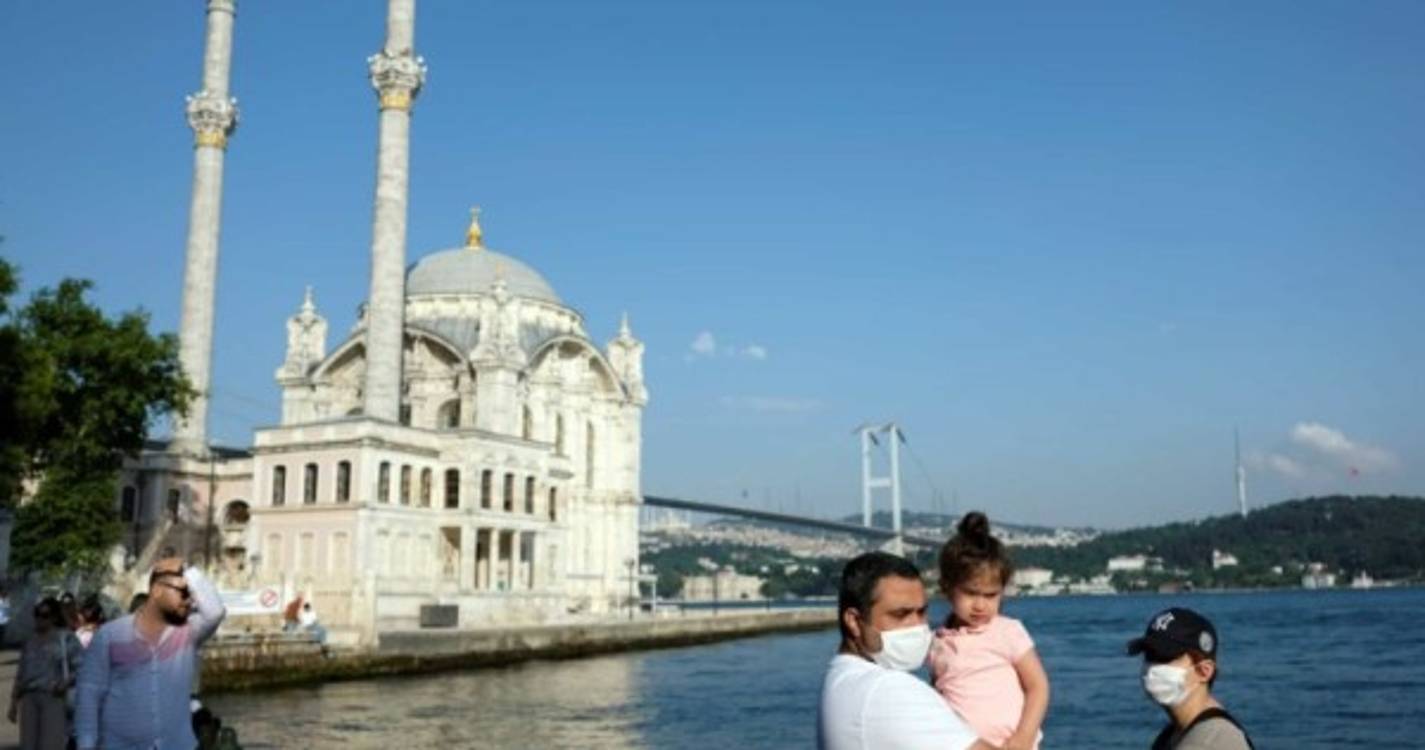 Turquia deteta os primeiros seis casos da variante Ómicron