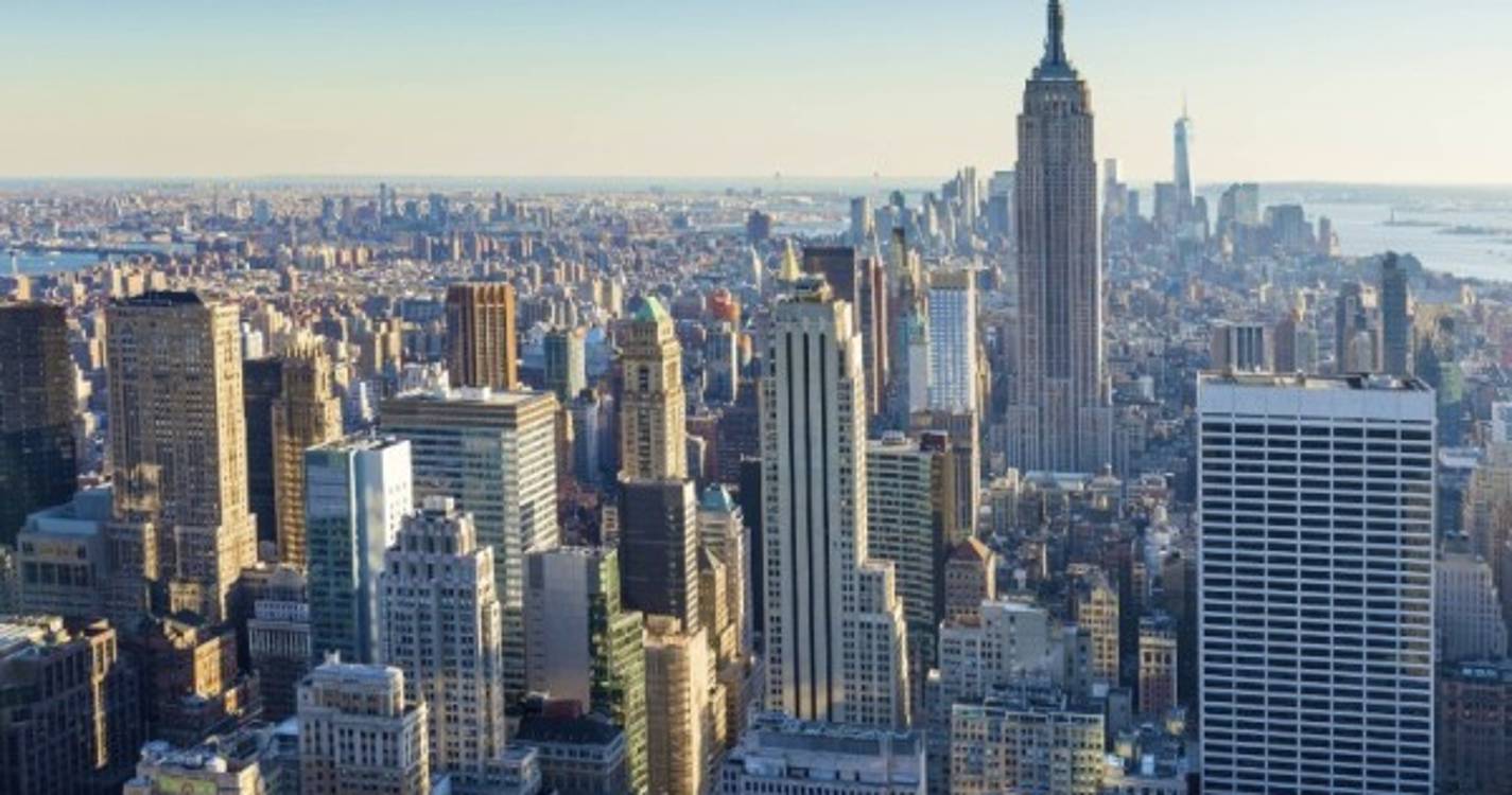 Empresário português que atendeu Grace Kelly e Amália servirá agora natas aos nova-iorquinos