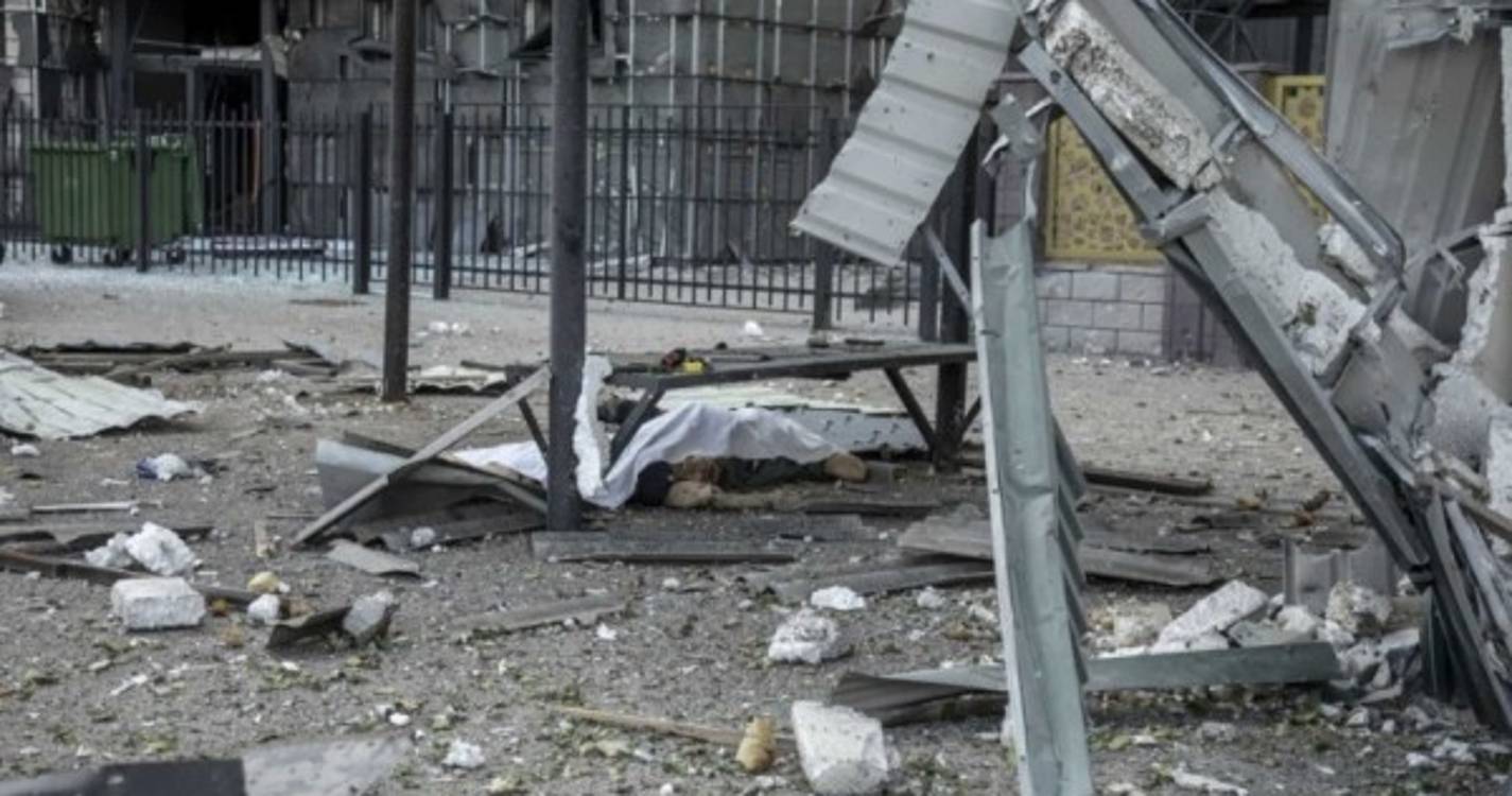 Ucrânia: Kiev acusa Rússia de novo bombardeamento contra central nuclear