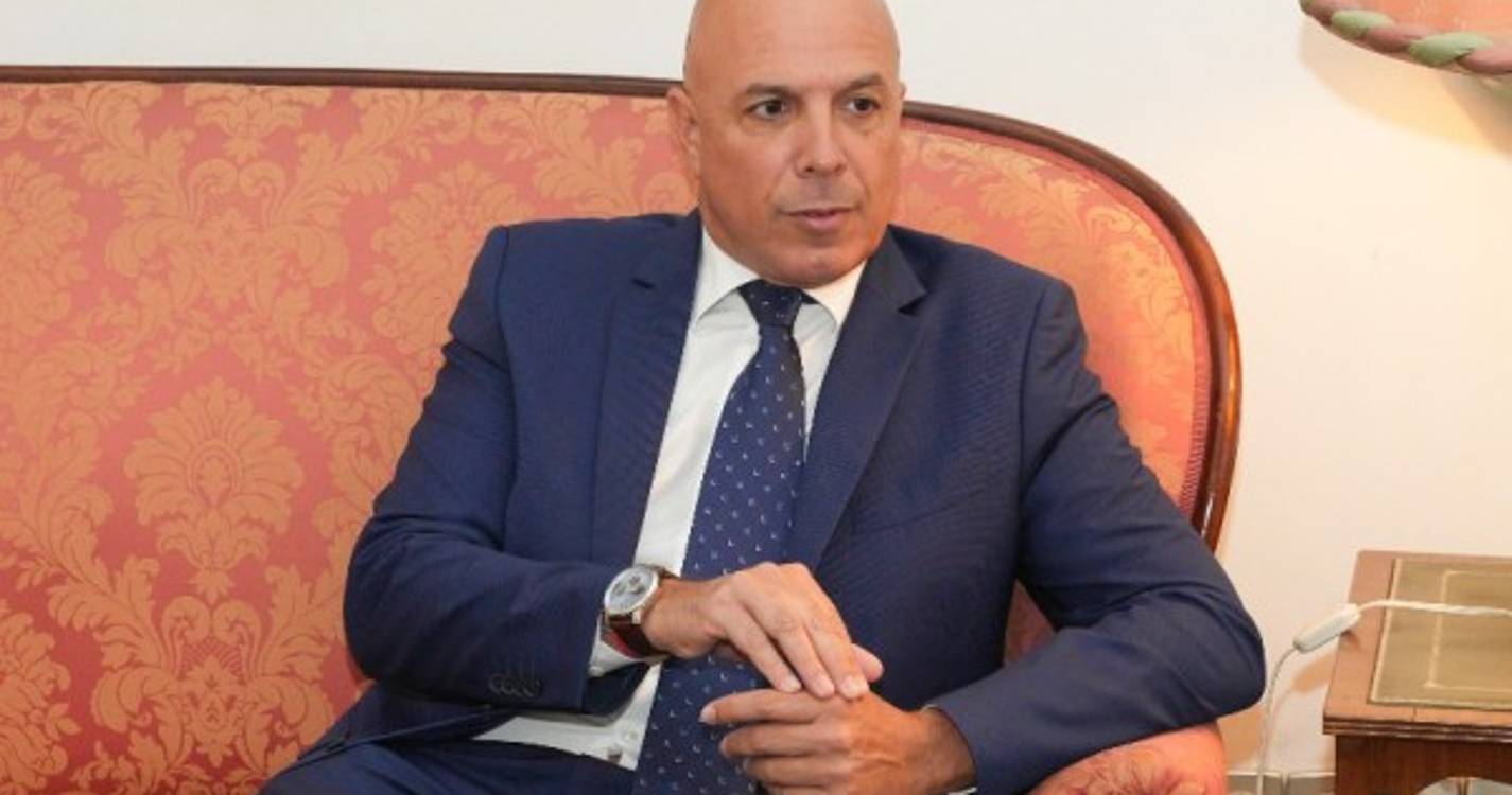 Governo português lamenta morte de polícia lusodescendente em França