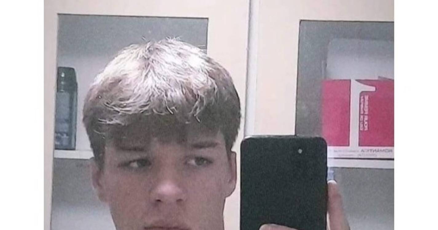 Rapaz de 18 anos morre afogado após mergulho com amigos