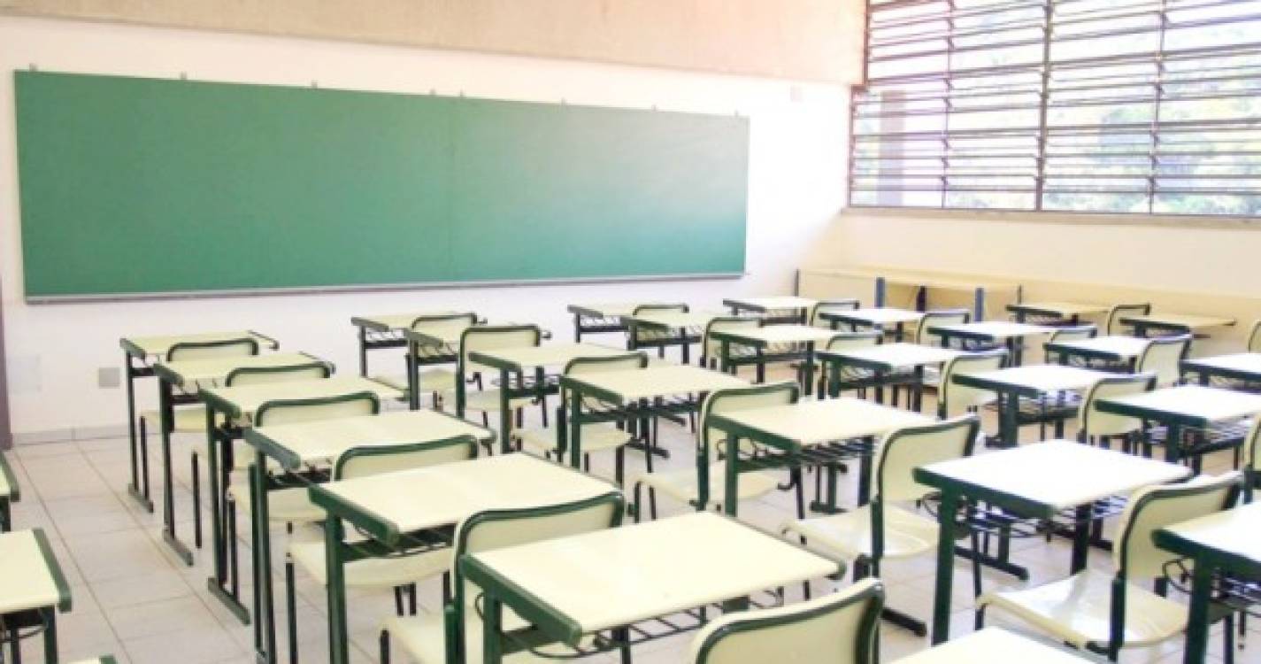 Covid-19: Duas escolas de Coimbra fechadas devido a greve de pessoal não docente