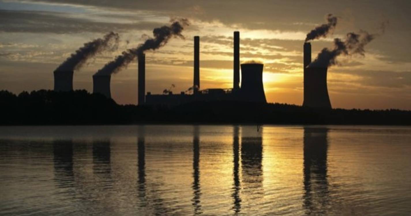 Crise/Energia: PAN acusa Governo de "beneficiar os combustíveis fósseis"